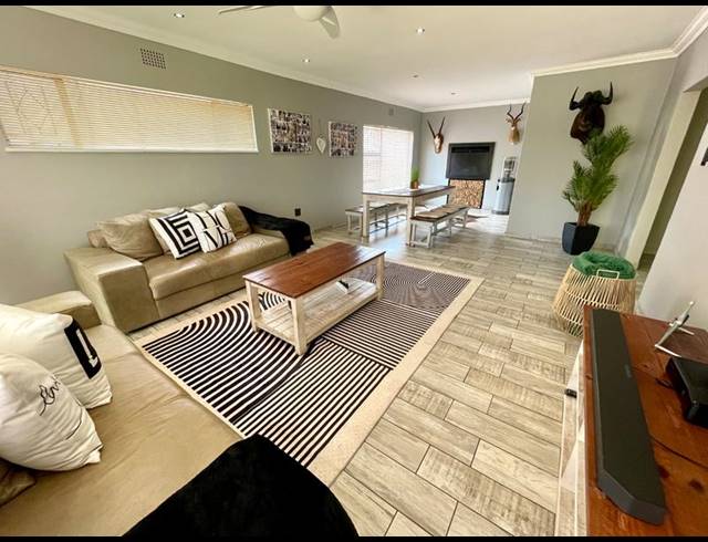 4 BEDROOM HOUSE FOR SALE IN RANT EN DAL